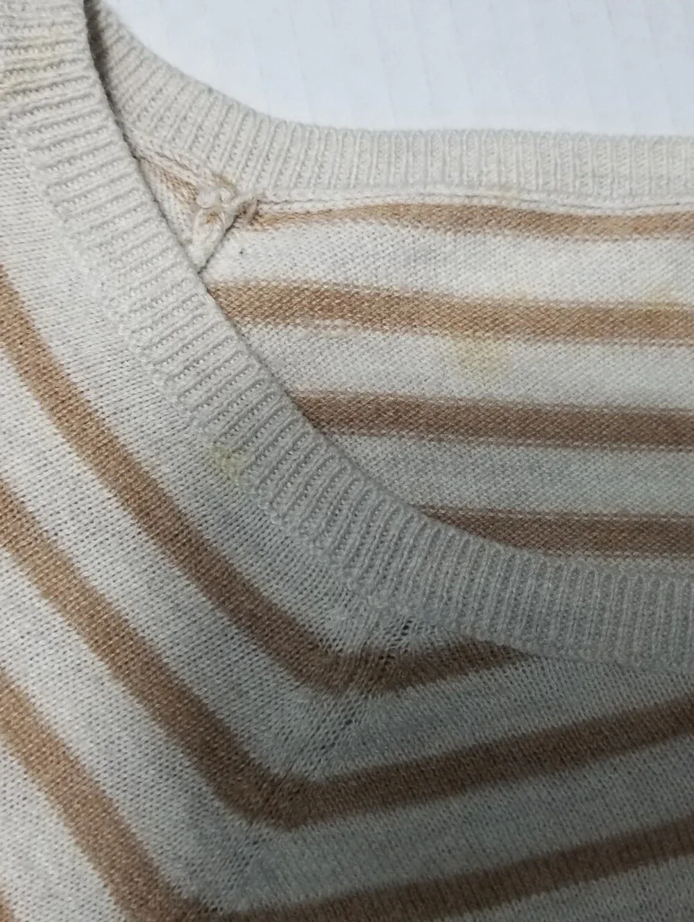 ANA WOMEN'S BROWN AND TAN SWEATER SIZE XL (READ FULL DESCRIPTION)
